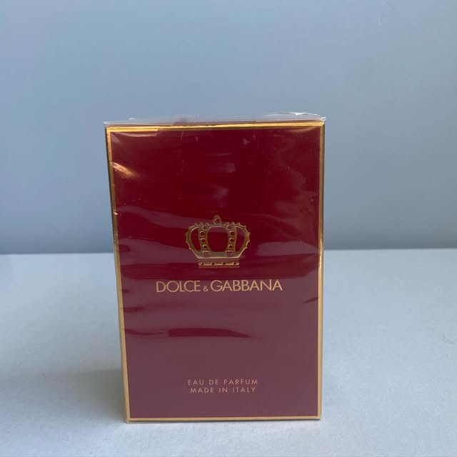 Dolce & Gabbana Q Eau de Parfum en caja roja