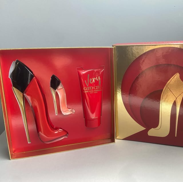 Cofre Very Good Girl de Carolina Herrera